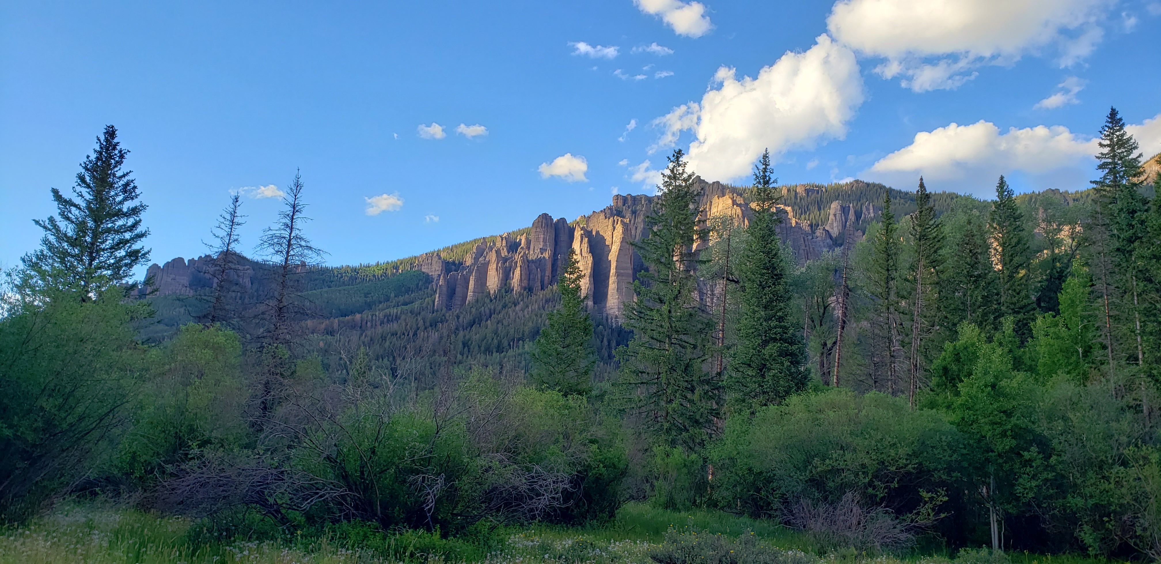 Cliffs near Silver Jack reservoir